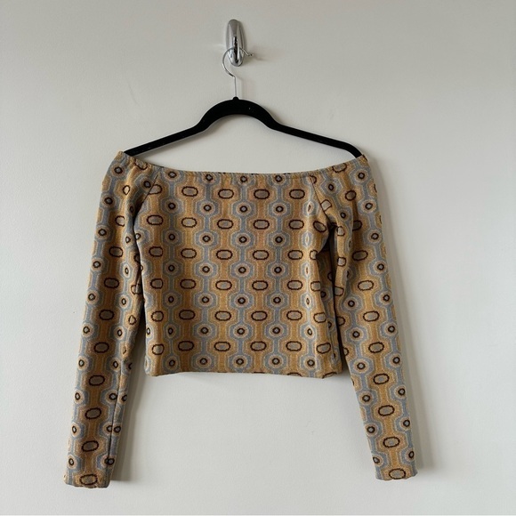 ZARA-JACQUARD Printed Off Shoulder Top (Size:Small) - Picture 2 of 7